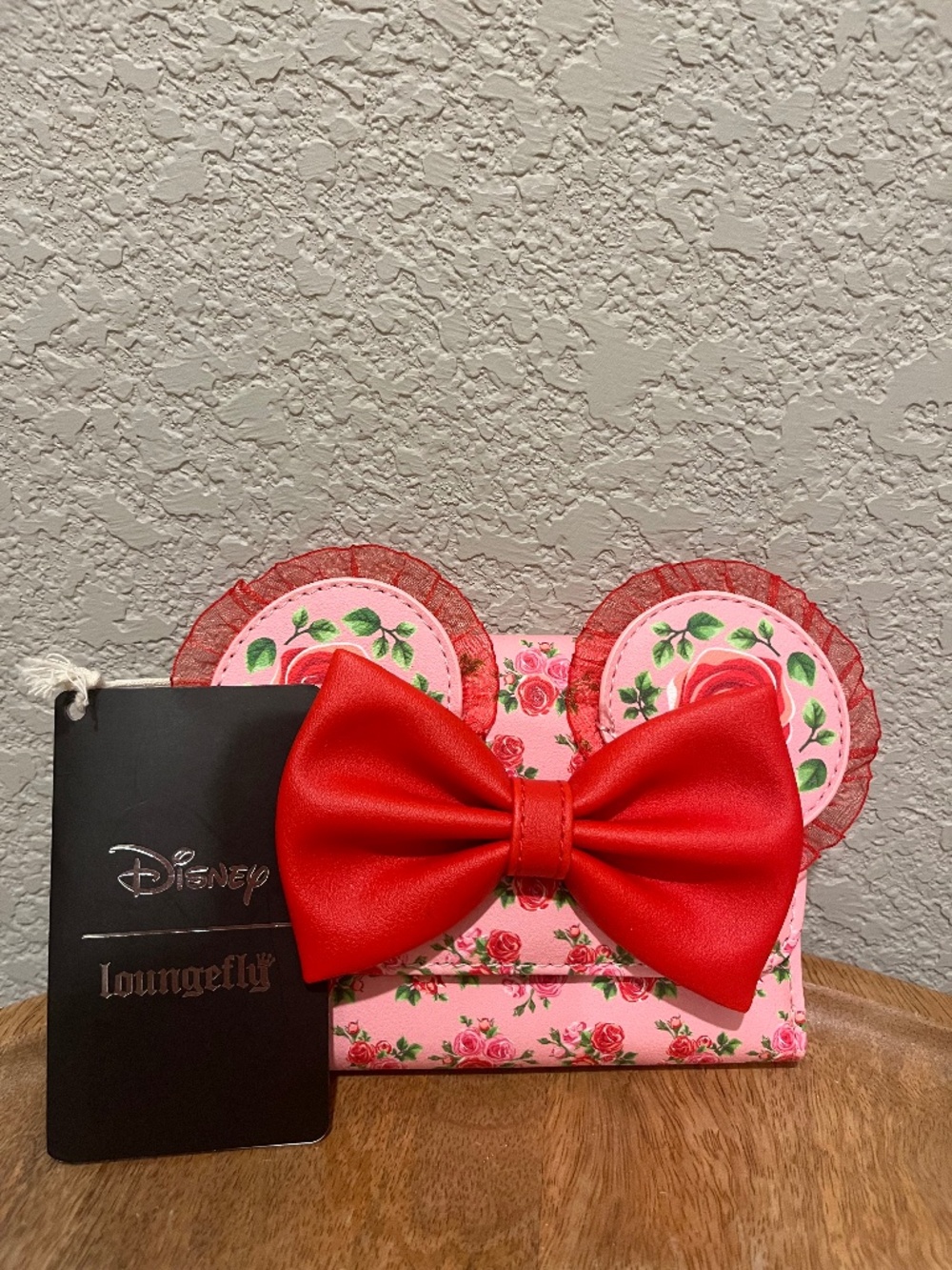 Loungefly Disney Minnie Mouse Pink & Red Roses Figural Mini Flap Wallet